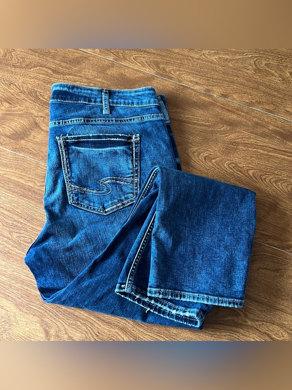 SILVER Jeans Dark Wash Avery Straight  Western Glove Denim Jeans Plus size 20